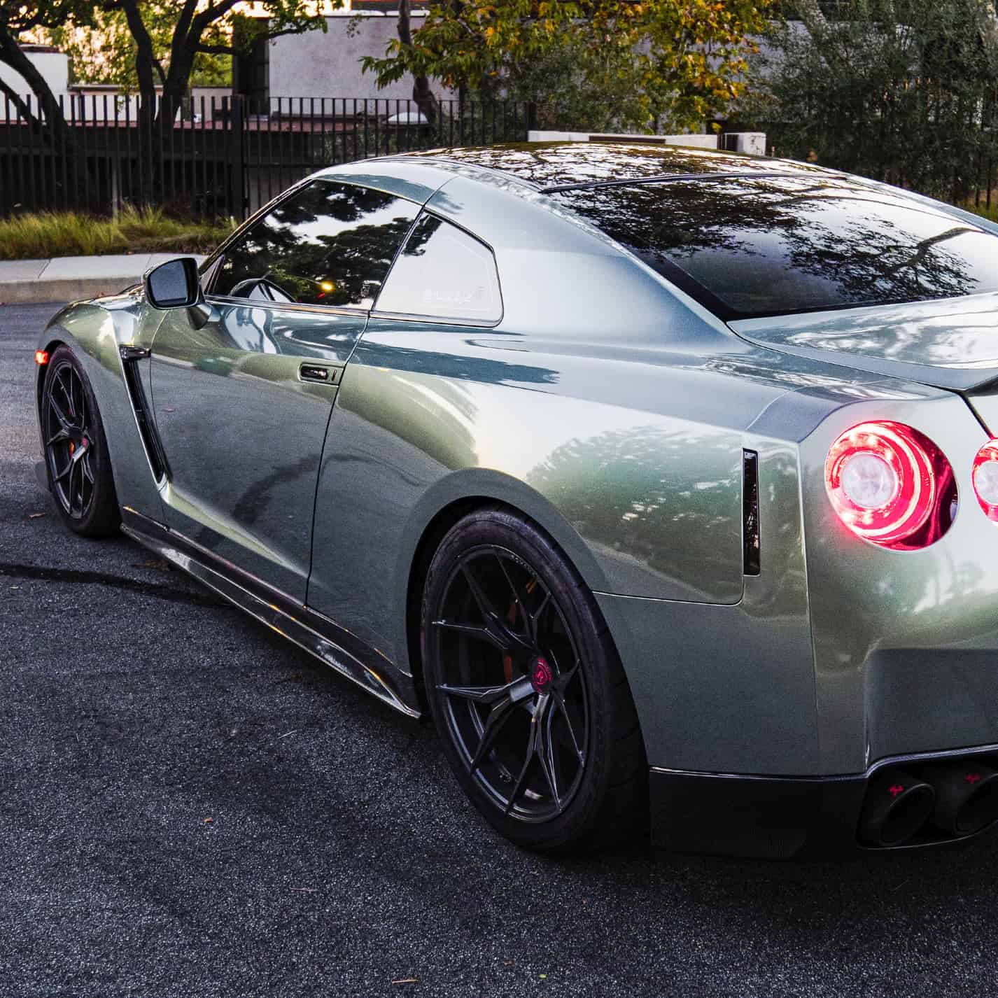 Metal Paint Millennium Jade Vinyl